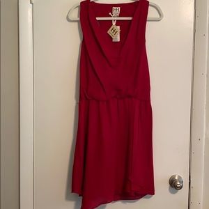 Haute Hippie Red Dress🔥 NWT. Missing Belt.